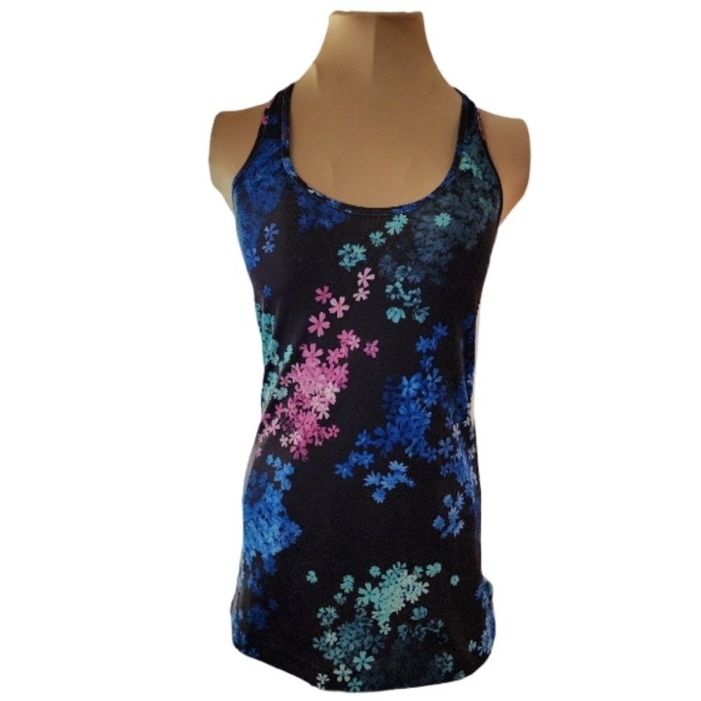 Lululemon Athletica Black Floral Women's Size 6